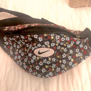 Nike Fanny pack